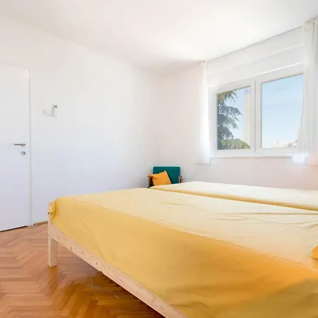 Apartment Nona Mileva Pula