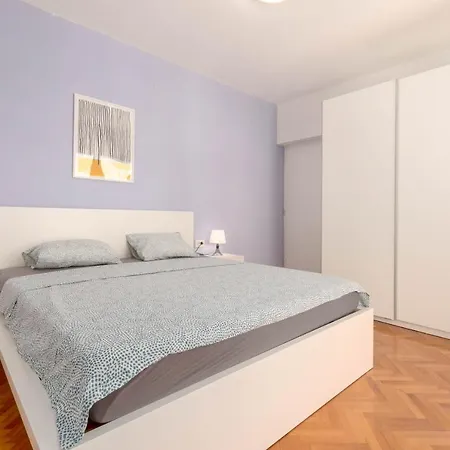 Apartment Nona Mileva Pula