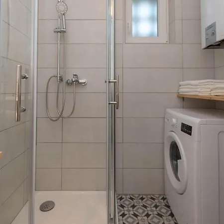 Nona Mileva Apartment *