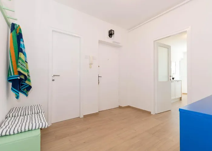 Nona Mileva Lejlighed *